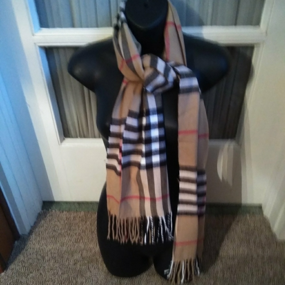 DG Cashmere Soft Long Scarf